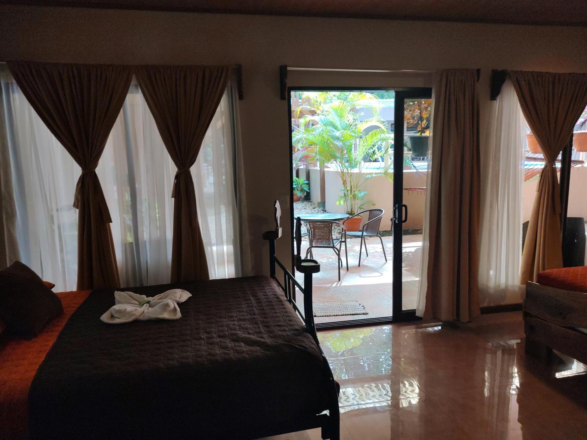 Cool Waters Jungle Villas Увіта Екстер'єр фото